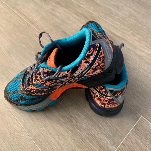 ASICS sneakers - Picture 1 of 3